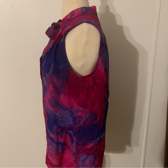 Mossino Watercolor Sleeveless‎ Blouse Medium Pink Blue - Picture 4 of 7